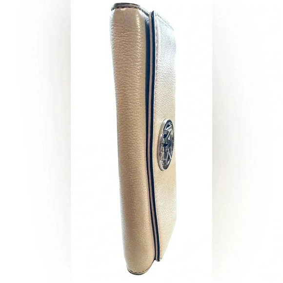 Michael Kors | Fulton Carryall Wallet in Cement - Picture 11 of 11